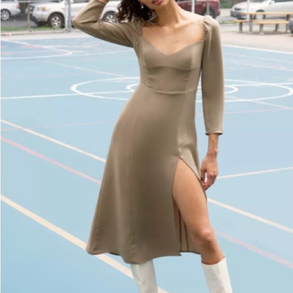 NWT Aritzia Wilfred Black Off-the-Shoulder Dress